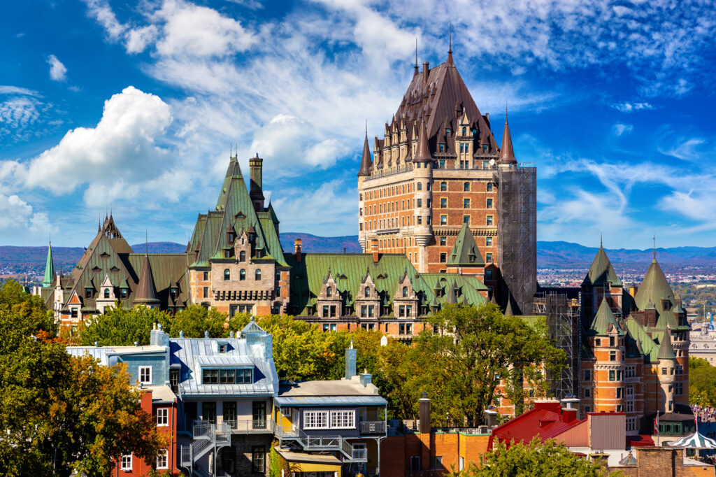 quebec buildings